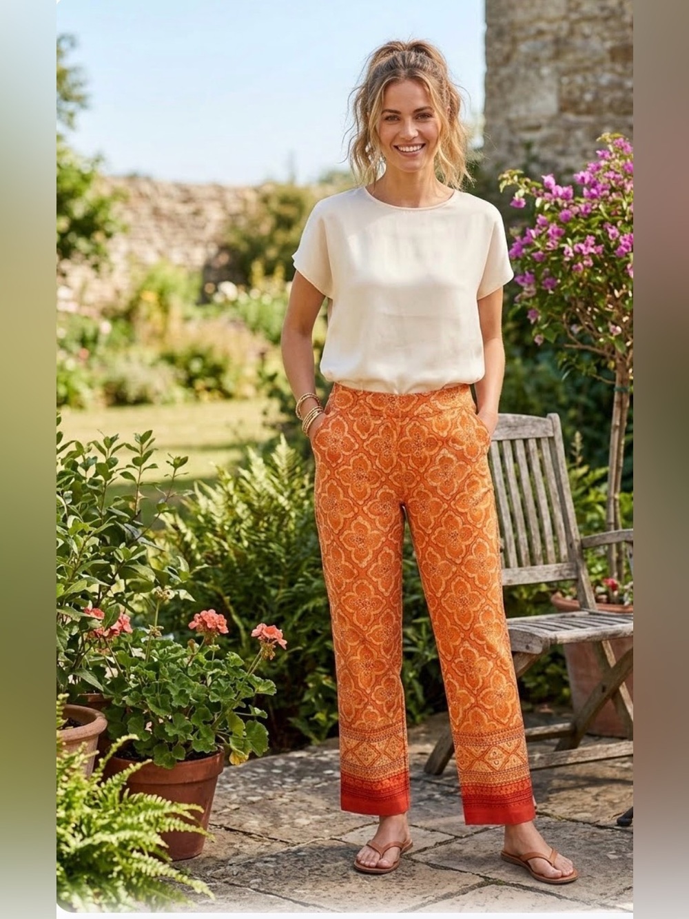 HAROLD’S / Women's Orange Patterned Wide-Leg Pants/ 8 / waist 28” / inseam 24”
